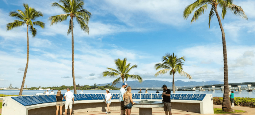 USS Arizona Memorial Pearl Harbor Tour w/ King Kamehameha Statue Stop Inc.