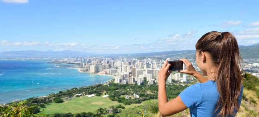 Diamond Head Shuttle Tour with Tickets to Hike Included