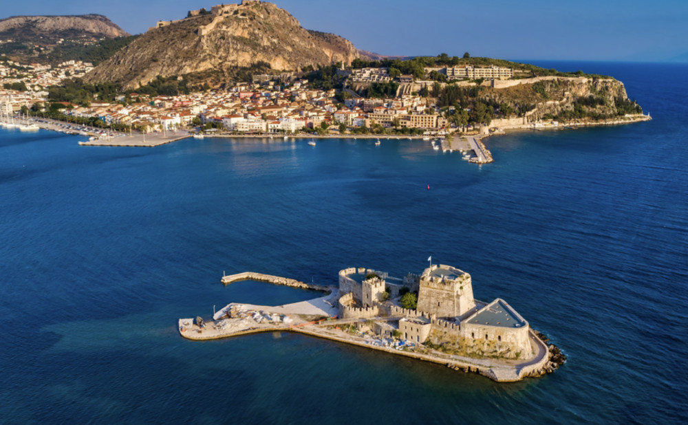 Private Day Trip: from Athens to Peloponnese