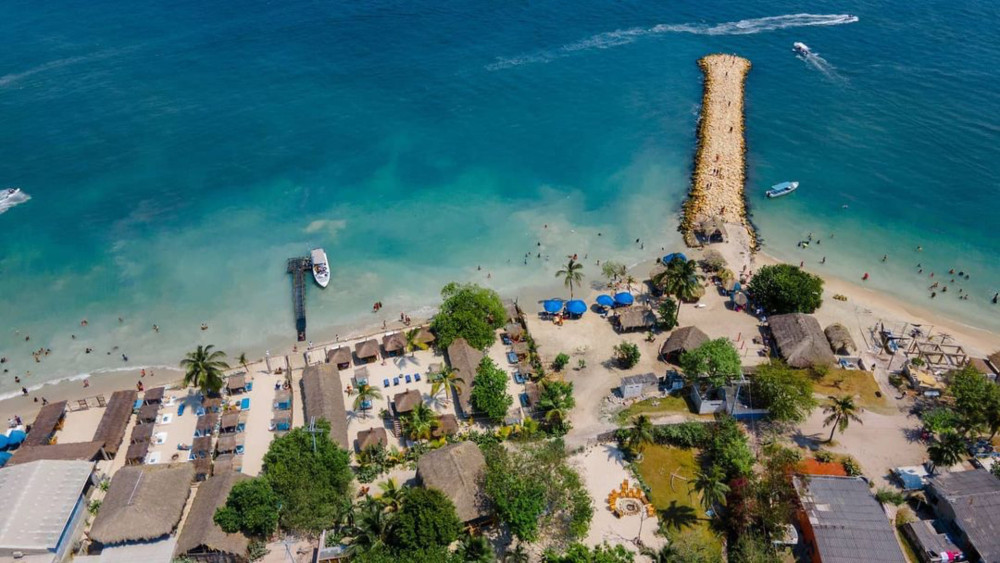 Beachfront Yoga & Wellness Retreat near Cartagena