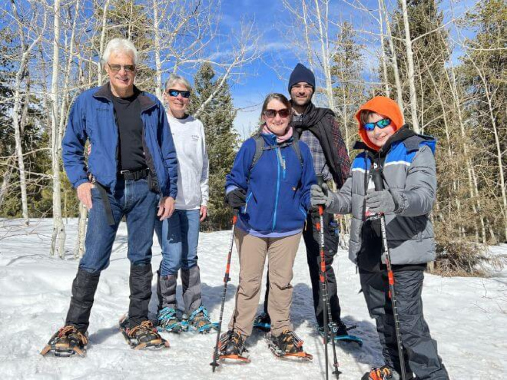 3-hour Snowshoe Hike from Denver