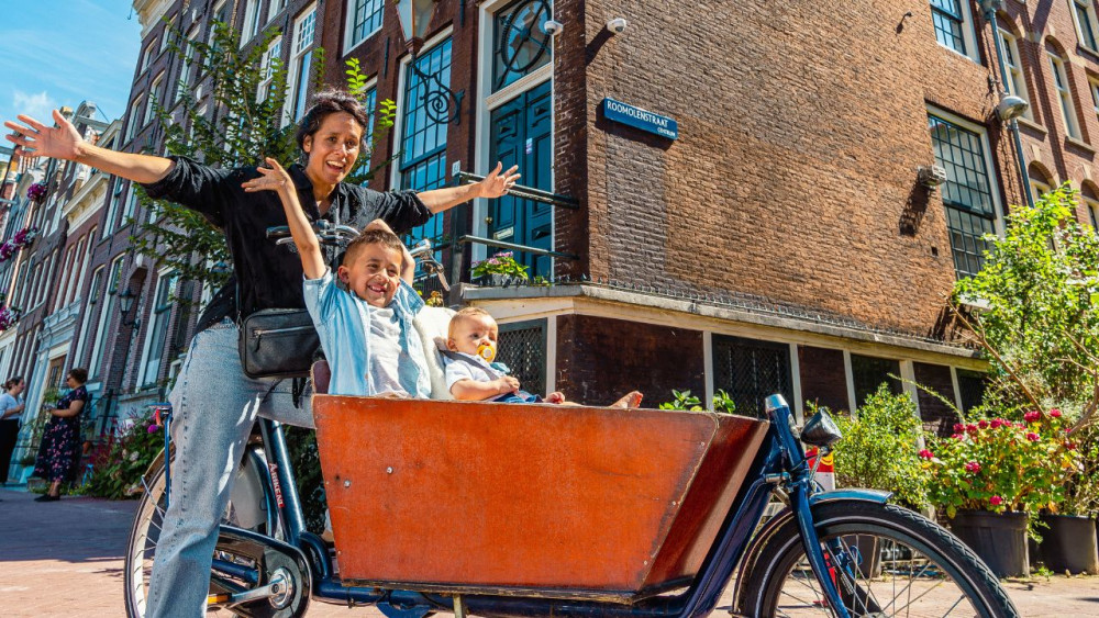 One Hour Cargo Bike Rental - From Rembrandt Square