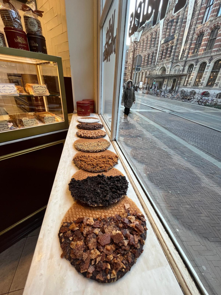 Amsterdam Food Tour - Eat, Learn And Have Fun With A Local