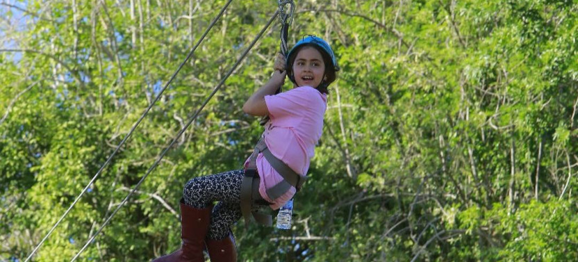 Squirrel Monkey Encounter and Zip Lines Adventure