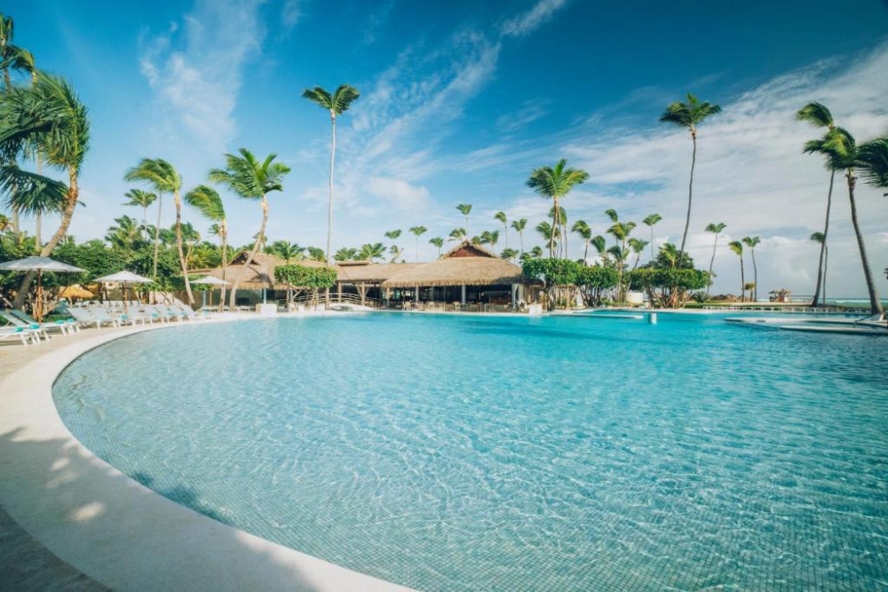 Private Transfer from Iberostar Bavaro to Santo Domingo Airport