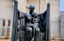 Your Friend in Reykjavik10