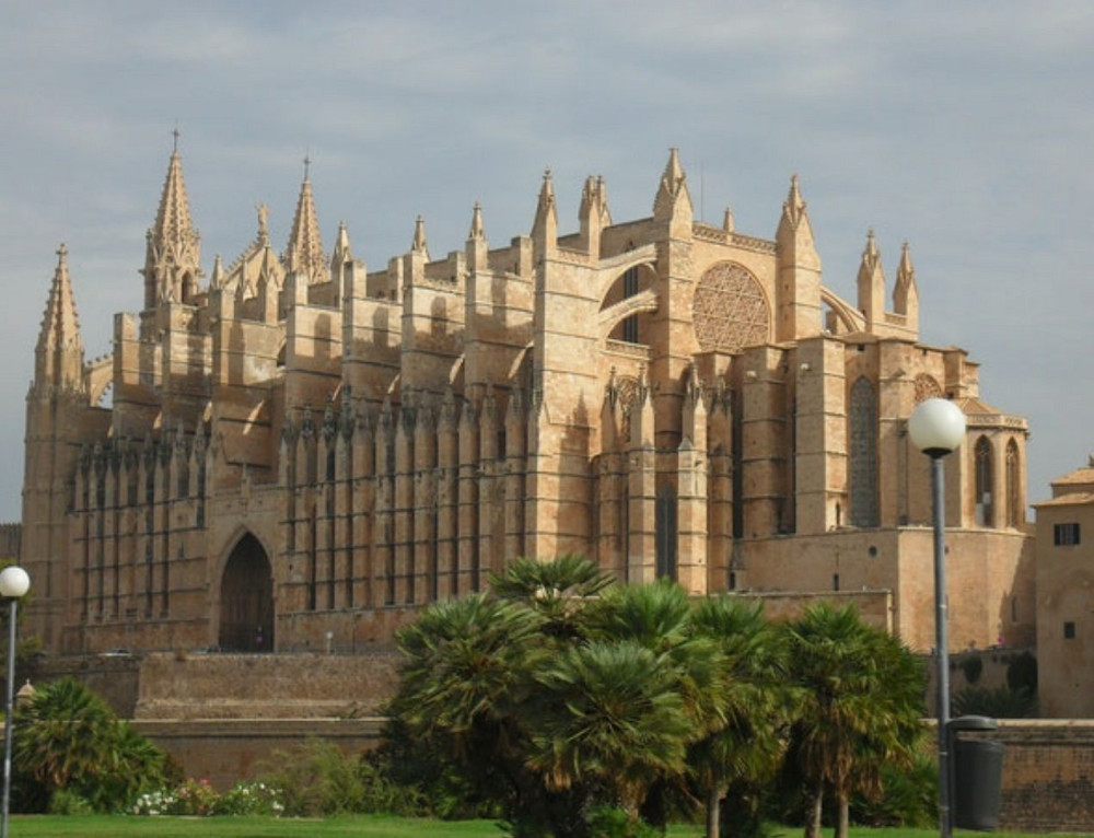 The Best Day Tours