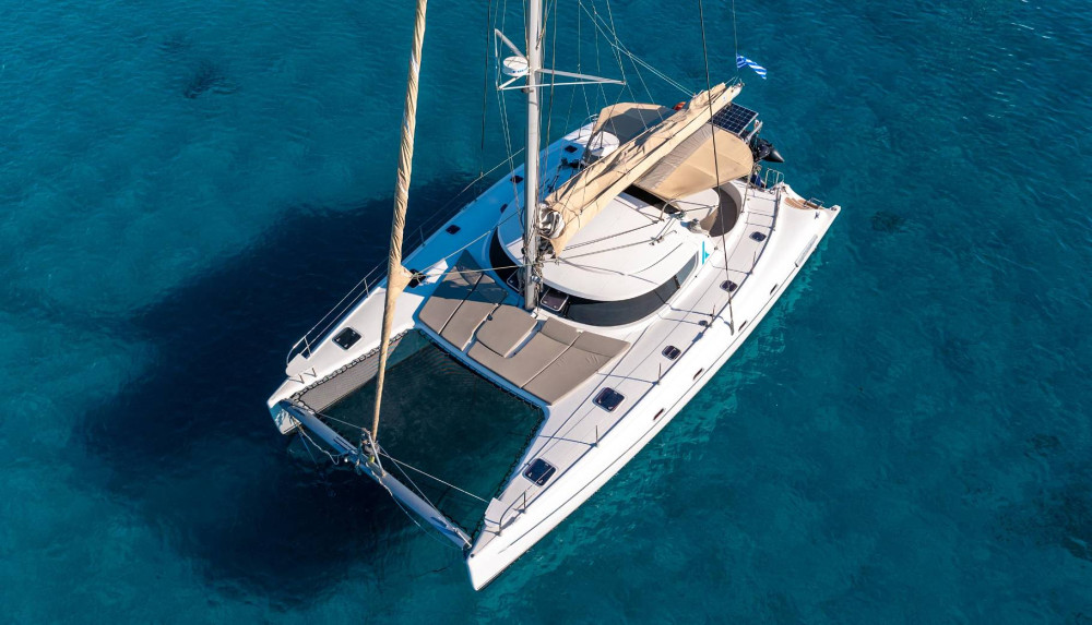 Mykonos Catamaran 5-Hour Day or Sunset Private Tour