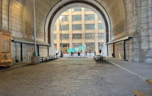 The Wall Street Experience200