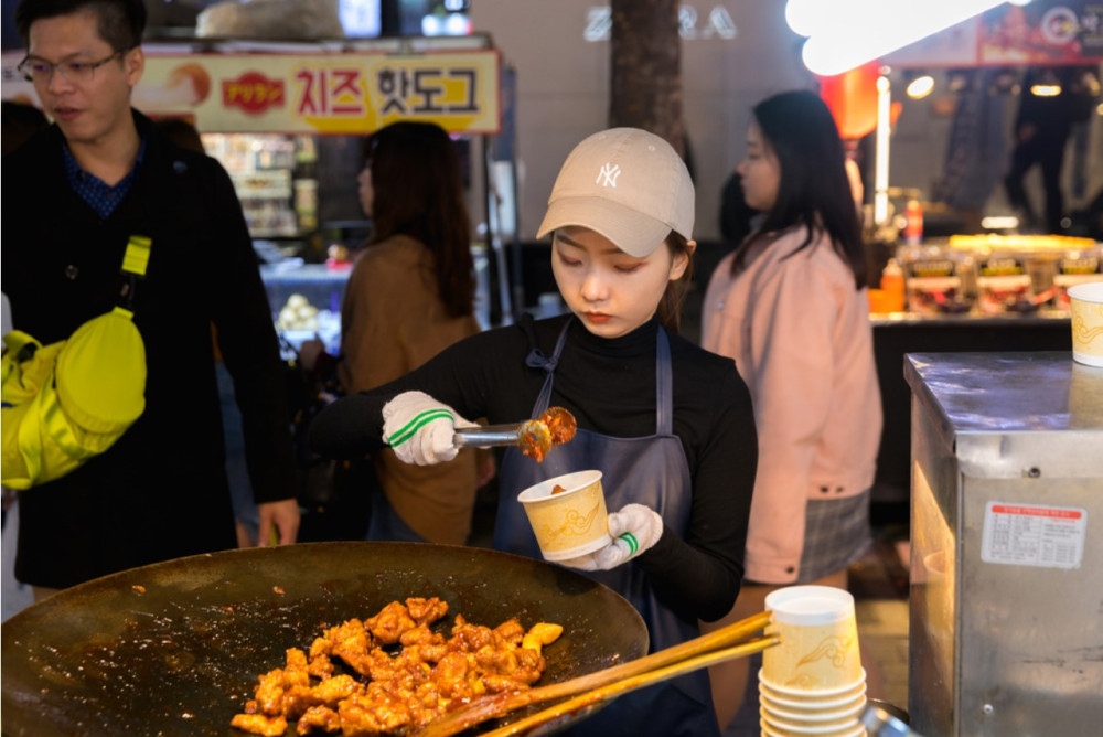 Small Group Seoul Secret Food Tour
