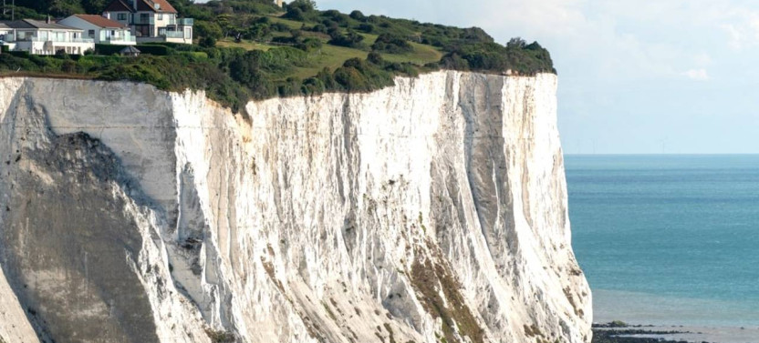Canterbury, Dover Castle and White Cliffs Guided Day Trip from London