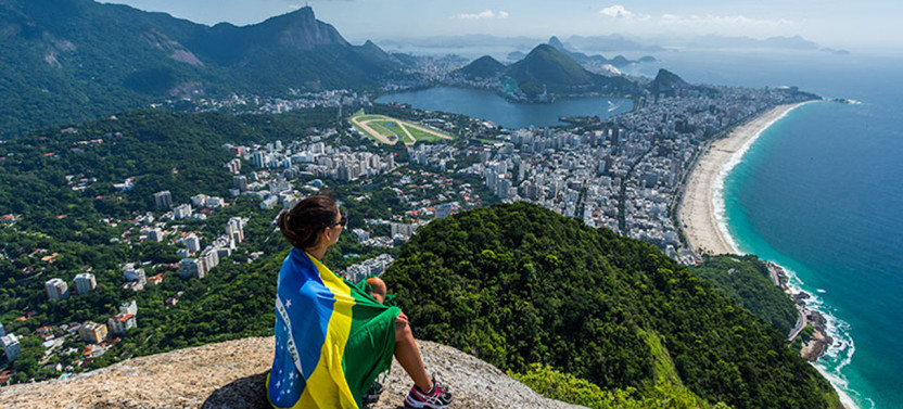 Dois Irmaos Hiking and Favela Tour (Two Brothers Hill)