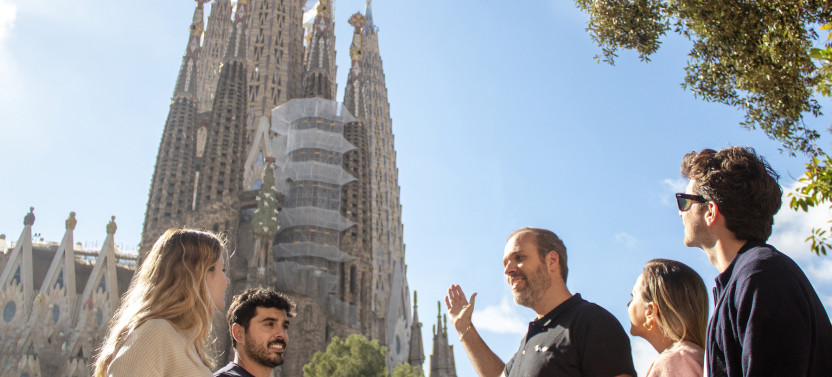 Private Sagrada Familia with Official Guide & Fast-Track Entry