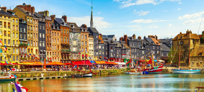 Breathtaking Honfleur and Deauville Shore Excursion from Le Havre
