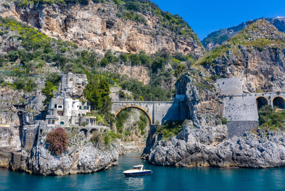 Form Positano: Amalfi Coast Private Boat Tour