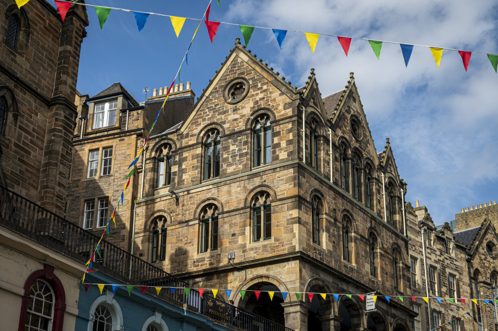 Private Edinburgh Street Photo Tour