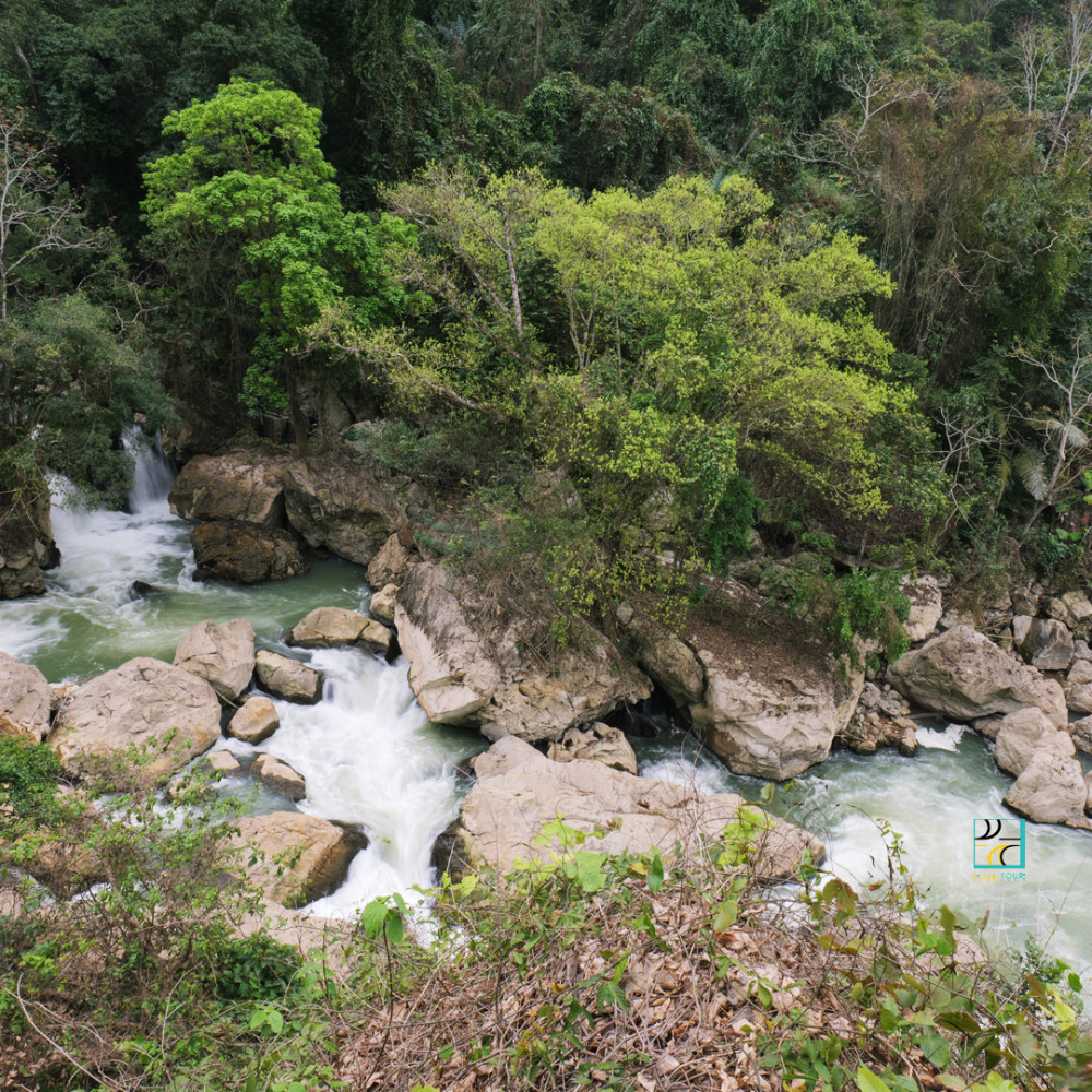 Ba Be National Park Ban Gioc Waterfalls tour from Hanoi