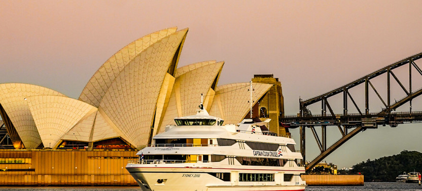 Sydney Harbour Premium Sunset Dinner Cruise