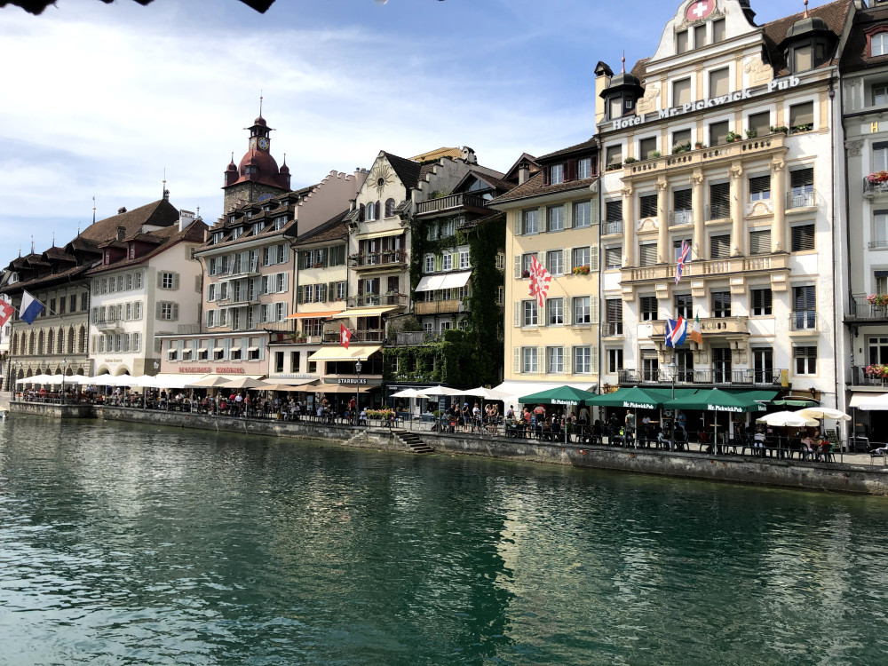 Private Lucerne Walking Tour with Cheese & Chocolate Tasting