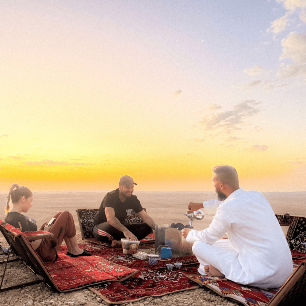 Private Edge of the World & Keshta Tour via Manjour Trail