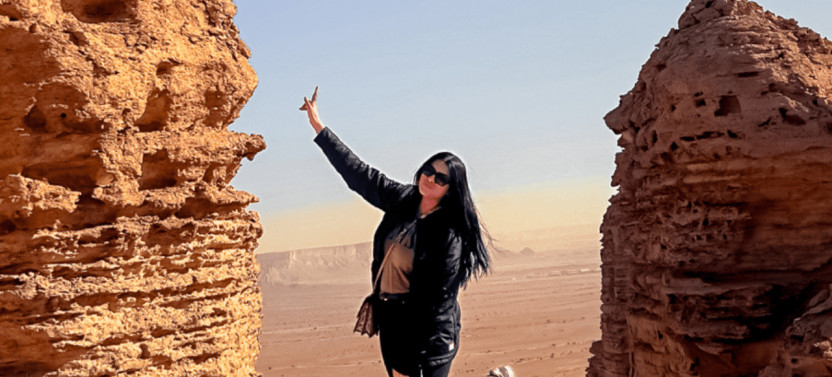 Private Edge of the World & Keshta Tour via Manjour Trail
