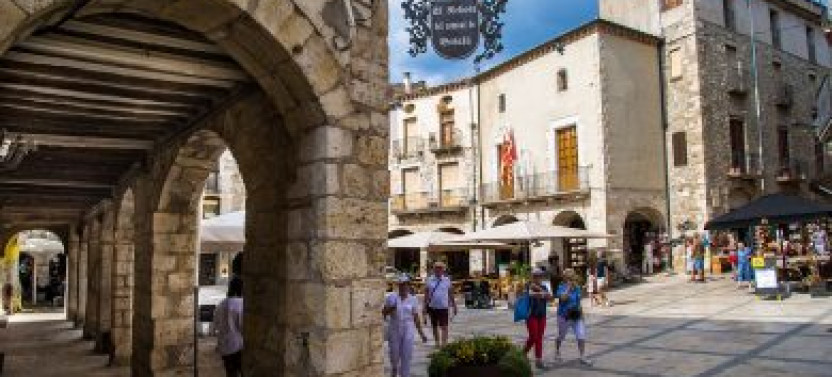 Private Medieval Villages Day Trip from Barcelona, photo 2 of 10