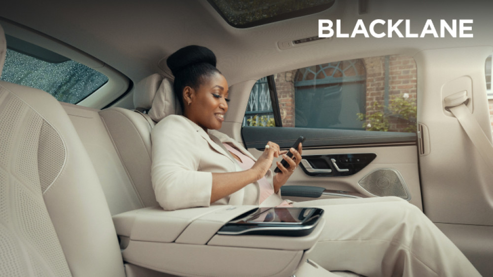 Paris - 4H Chauffeur Driven Experience - Customize Your Own Itinerary