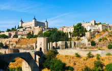 YANNAT TRAVEL GROUP2