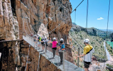 YANNAT TRAVEL GROUP2