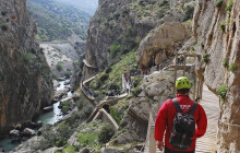 YANNAT TRAVEL GROUP4
