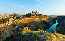 YANNAT TRAVEL GROUP2