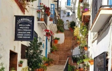 YANNAT TRAVEL GROUP2
