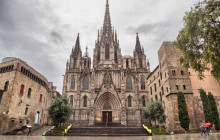 YANNAT TRAVEL GROUP1