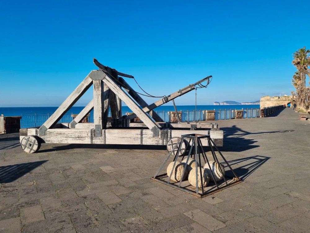 Alghero: A Journey Through Time And Taste
