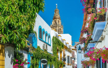 YANNAT TRAVEL GROUP2