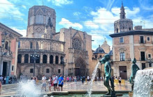 YANNAT TRAVEL GROUP6