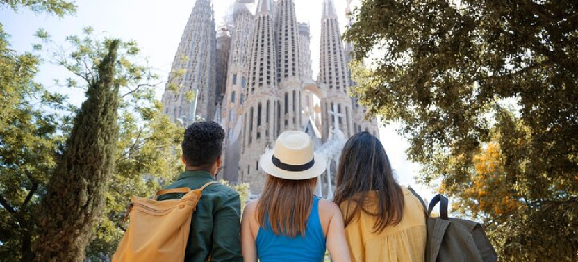 Sagrada Familia Private Guided Tour, photo 2 of 6