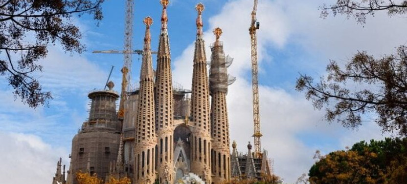 Sagrada Familia Private Guided Tour, photo 3 of 6