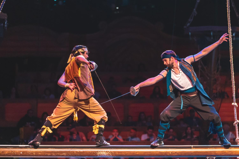 Pirates Dinner Adventure Show Deluxe Package