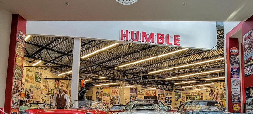 Orlando Auto Museum at Dezerland Park