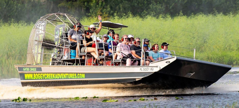 1 Hour Airboat Ride with Transportation