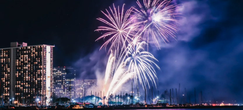 Friday Night Fireworks - Kealoha