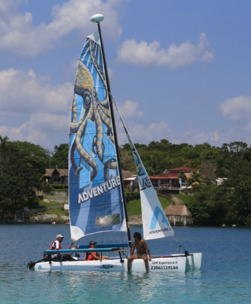 Private Hobie Cat Sailing Tour