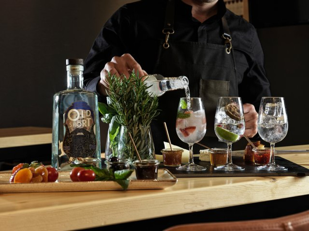 Gin Tasting Experience In Athens