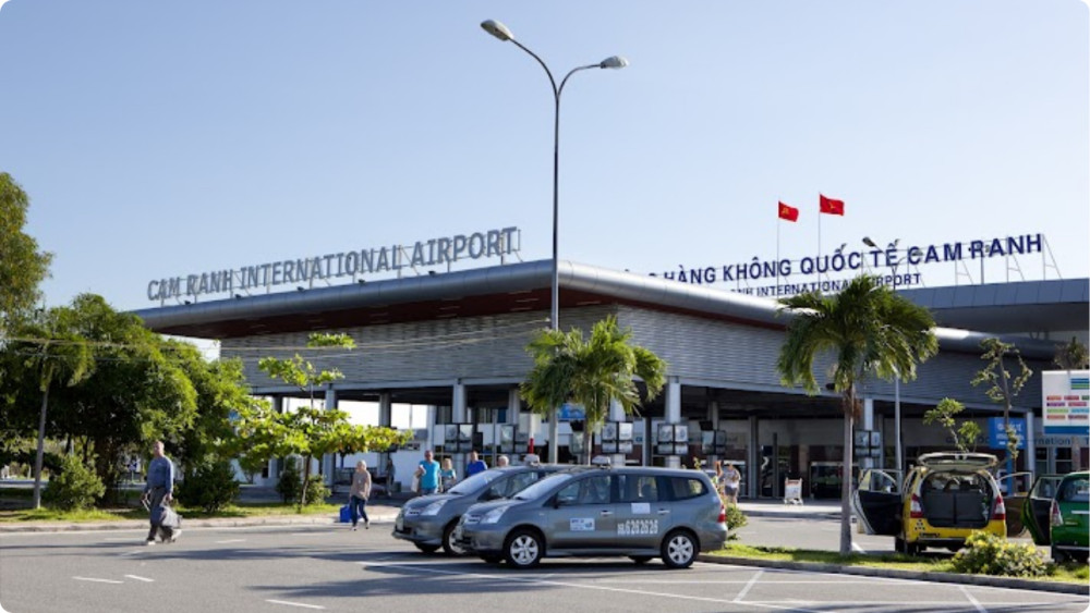 Cam Ranh Airport To Centre of Nha Trang - One way Transfer - 16-Seater