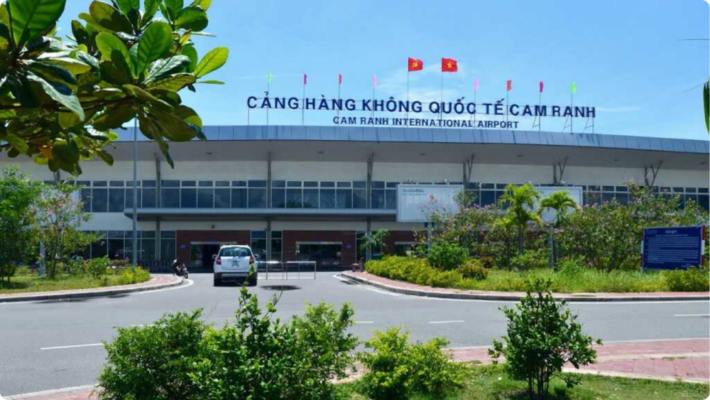 Cam Ranh Airport To Pham Van Dong Street Transfer - One Way - 7-Seater