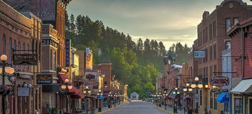 Private Northern Hills Package Tour