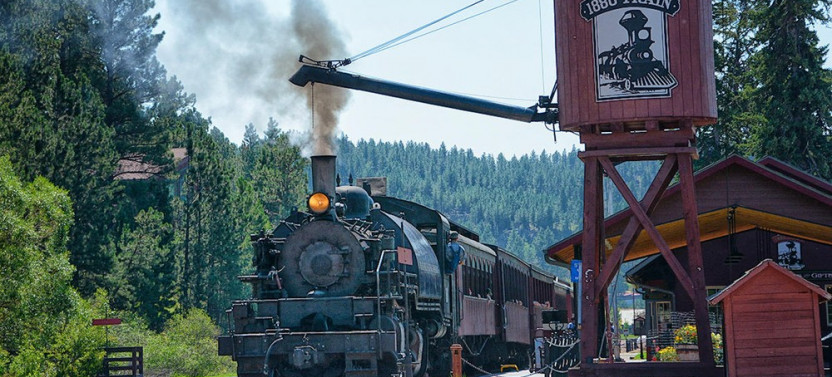 Private 1880 Train, Mt. Rushmore & Reptile Gardens Tour
