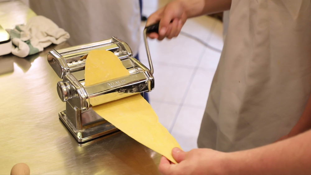 Hand-Made Pasta and Typical Dessert Cooking Class in Florence