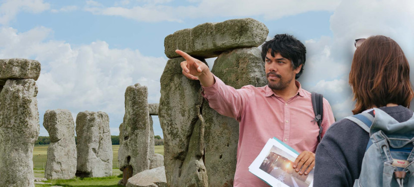 Small Shared Group Stonehenge & Secret England Tour from Bath